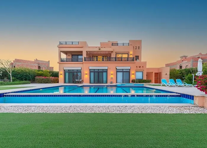 Premium 2br In Fanadir Bay El Gouna Lagoon & Sea Views شقة